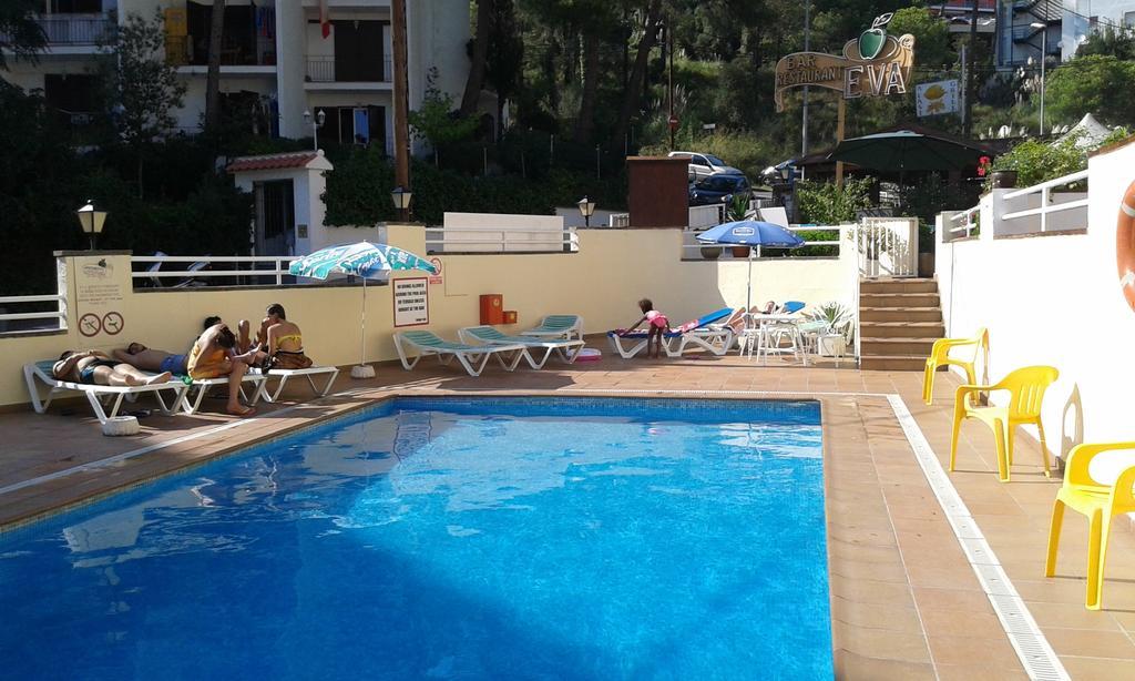 Apartamentos Eva Costa Brava Extérieur photo