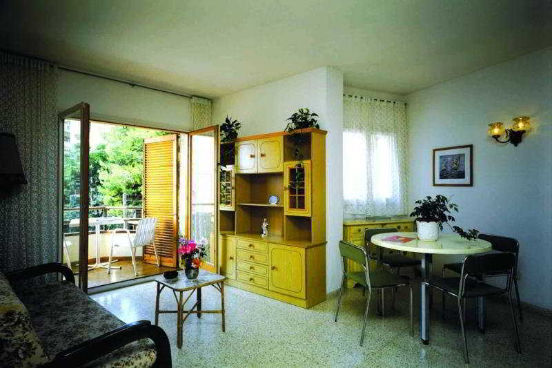 Apartamentos Eva Costa Brava Extérieur photo