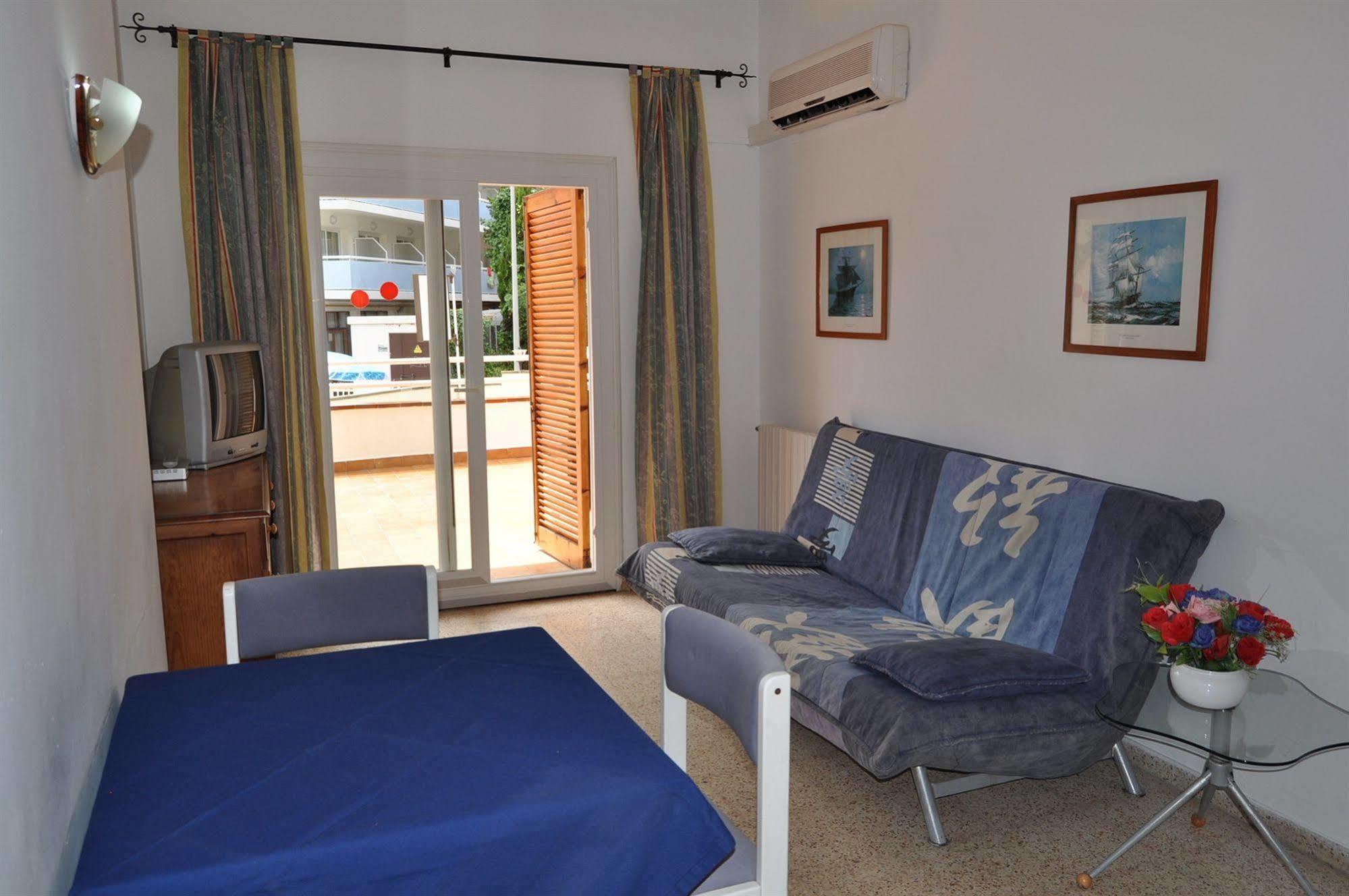 Apartamentos Eva Costa Brava Extérieur photo